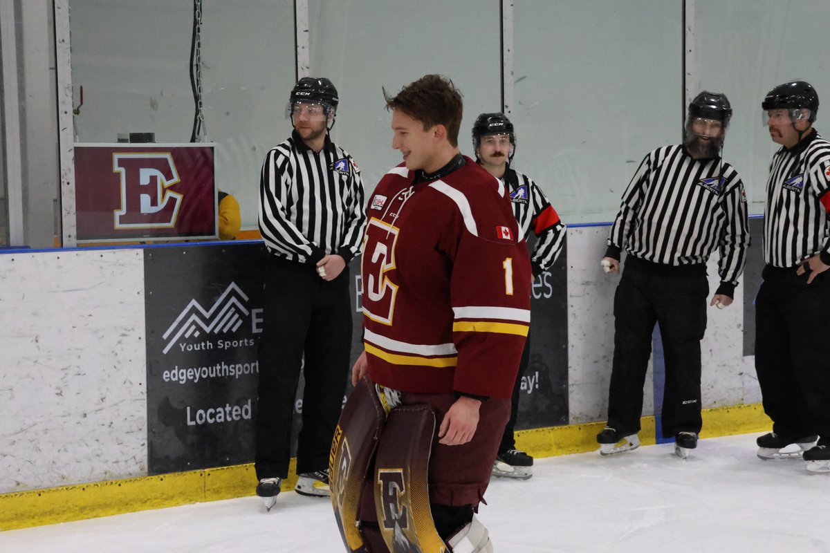 U18 Prep goaltender, Ryley Budd, has devoted countless hours to volunteering with HEROS Hockey, and raised $13,500 this season to help ensure players have everything they need to find success on and off the ice with the the SuperHEROS program.

🗞️edgemountaineers.com/news/2024/3/4/…