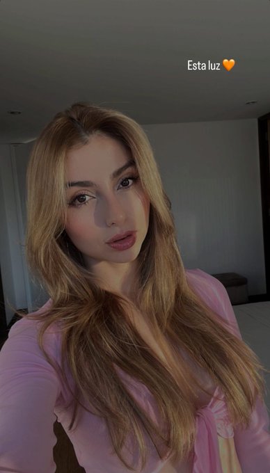 Mornings! 😘 https://t.co/QkVlOLH9AP