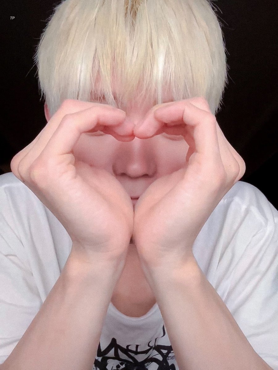 taemapark's tweet photo. 240304 𝘞𝘦𝘷𝘦𝘳𝘴𝘦 𝘓𝘪𝘷𝘦

#태용 #TAEYONG #テヨン https://t.co/iLYQfl8wNT