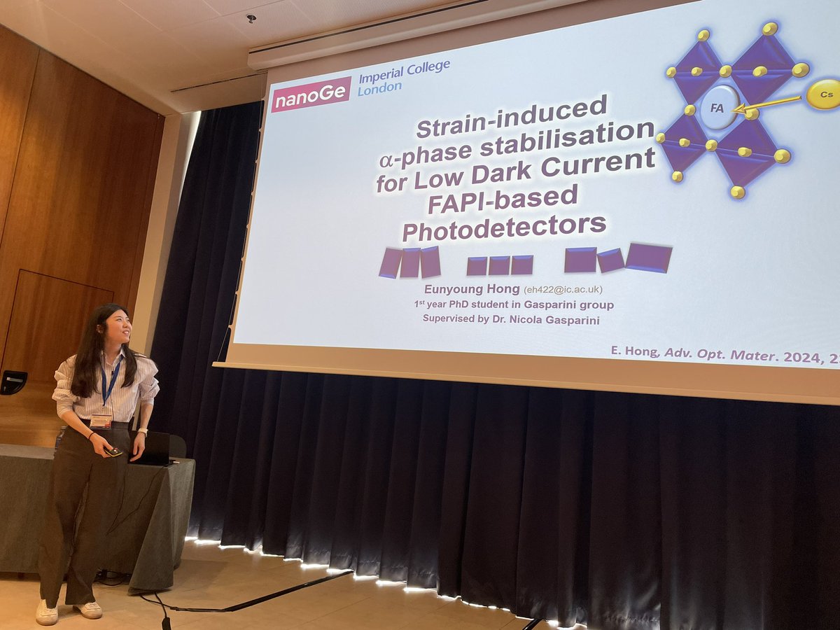 Nicogaspa's tweet photo. Great fun at #matsus @nanoGe_Conf talking about photodetectors! #nextgenPD Proud of you! @Zhuoran_Qiao @DavideNodari97 and Eunyoung! @impchemistry https://t.co/KC2U4aCUt8