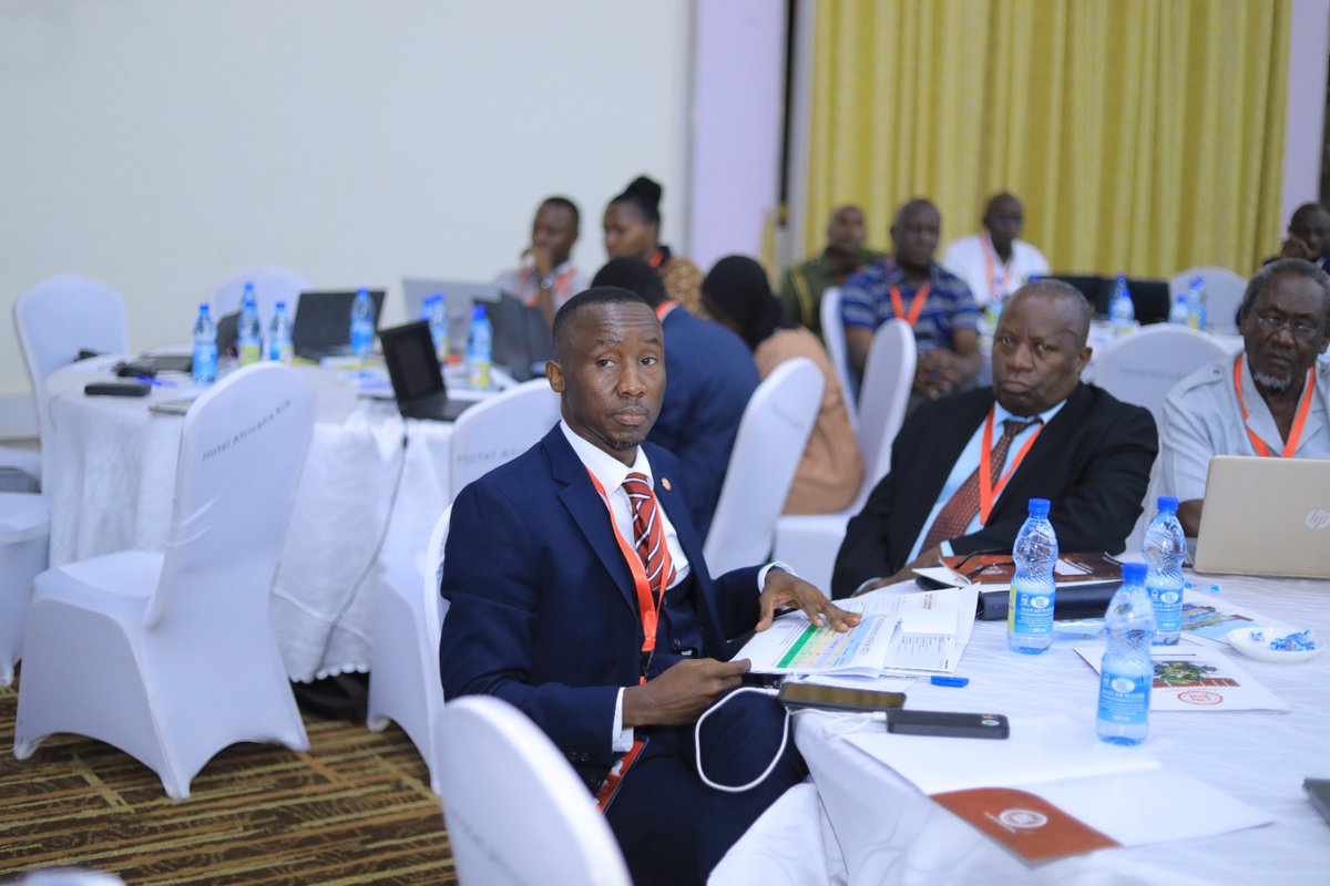 engsbagonza's tweet photo. Congratulations to all Engineers upon this year's World Engineering Day, which was celebrated today at the Nile Hall, Hotel Africana, Kampala under the theme: Engineering Solutions for a Sustainable World. I presented the Keynote Address on Uganda's perspective of the theme. https://t.co/00nDRc3VHQ