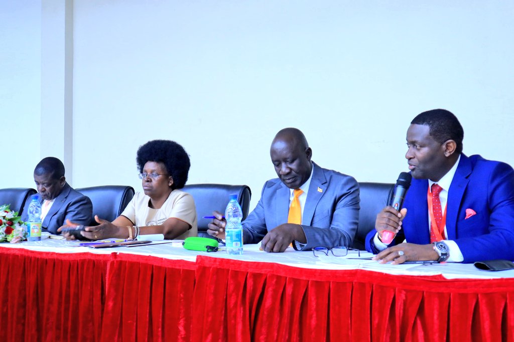 engsbagonza's tweet photo. Congratulations to all Engineers upon this year's World Engineering Day, which was celebrated today at the Nile Hall, Hotel Africana, Kampala under the theme: Engineering Solutions for a Sustainable World. I presented the Keynote Address on Uganda's perspective of the theme. https://t.co/00nDRc3VHQ