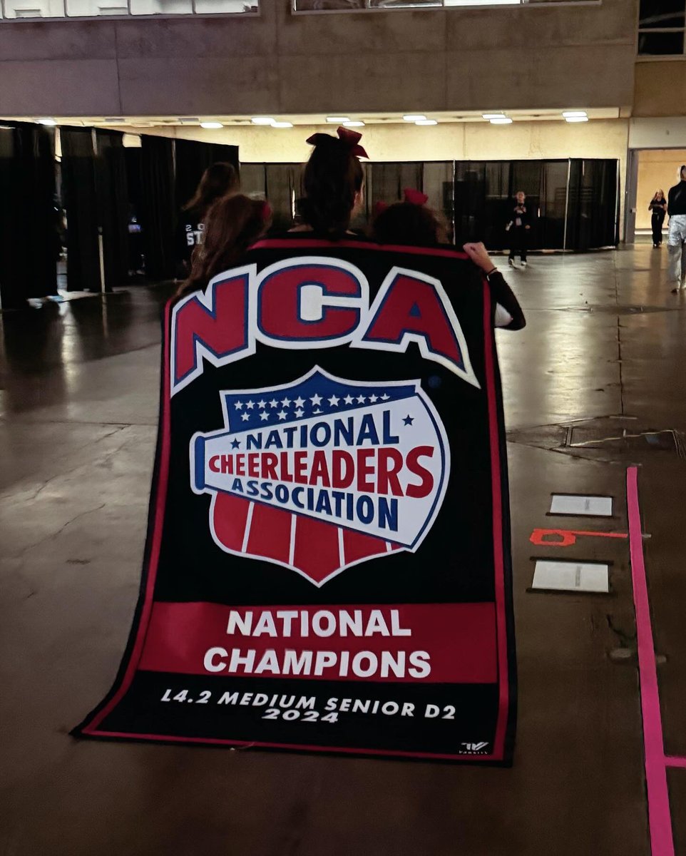 Emily Fulenwider Amrani tweet media