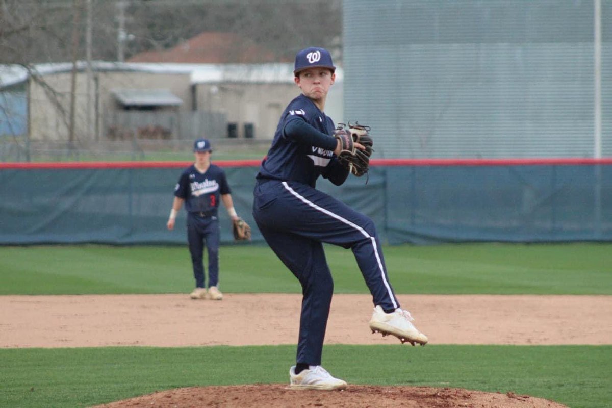 Bstuart191's tweet photo. District play begins this week. Leave it all on the field. Always have one more victory inside of you.  #Senior #Freshman
@CadenStuart6 @JohnBradyStuart  @BaseballWa https://t.co/yw6ZYRRJEk