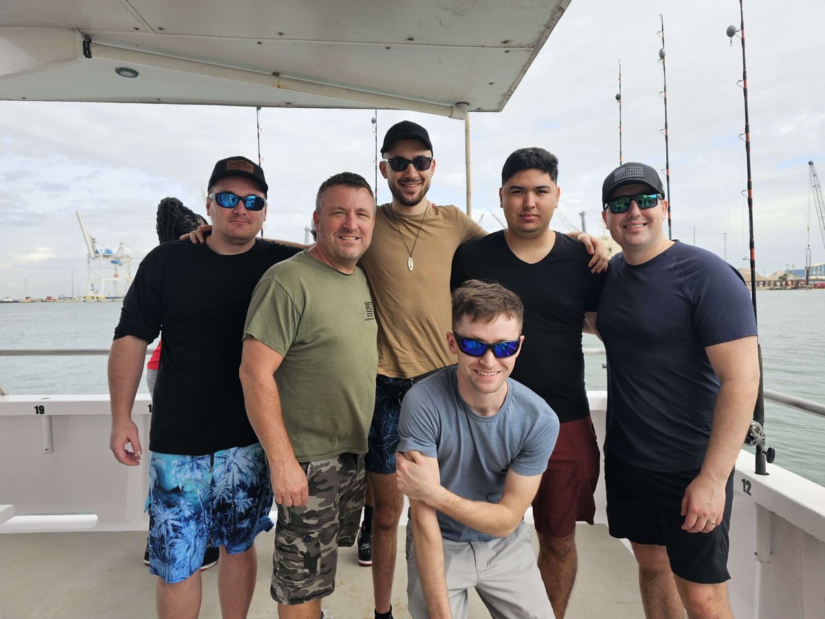 HoldMyBeer tweet media