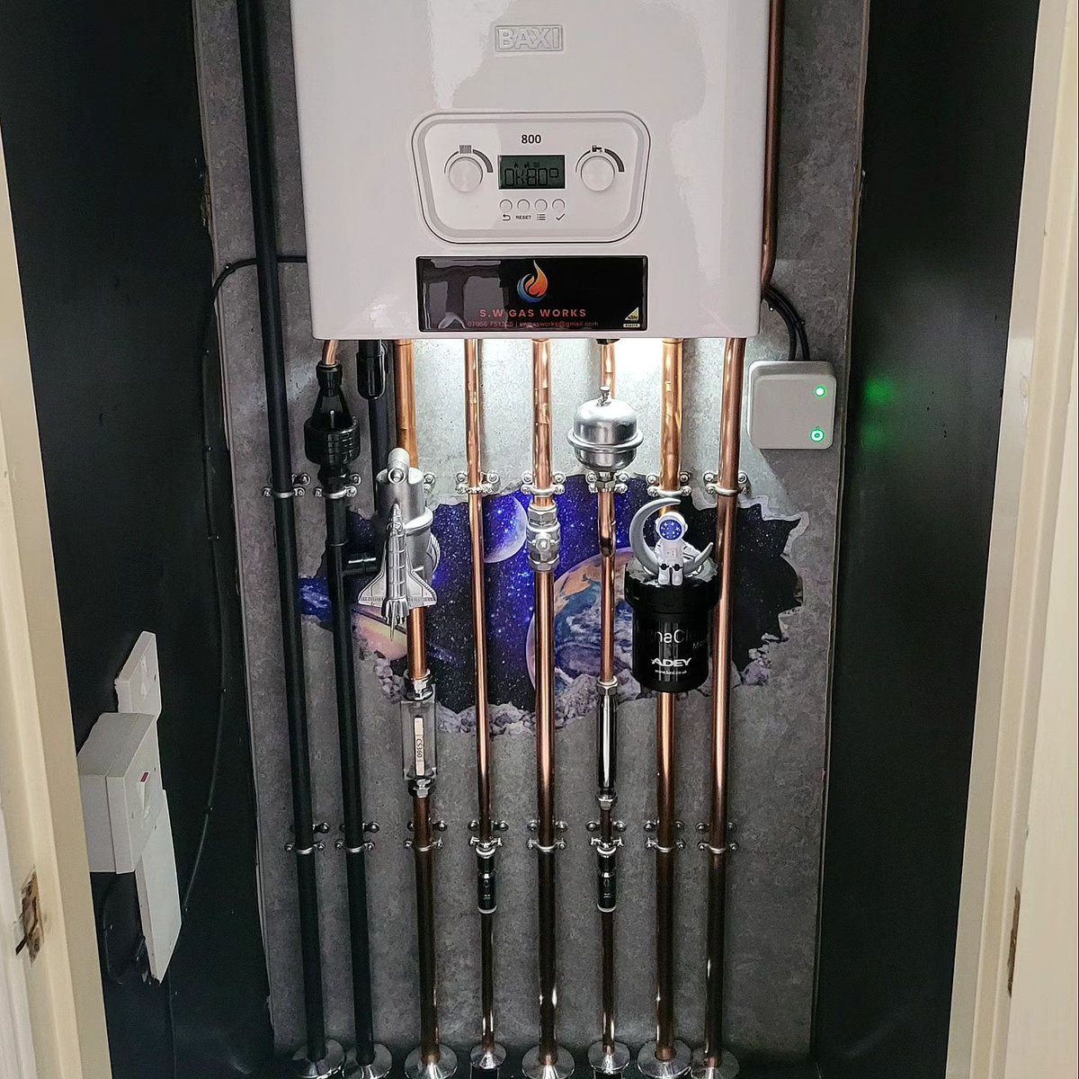 UKTalon's tweet photo. Houston, we have an install from @s.w_gasworks.
Amazing work, and finished off in style with our Clips and Pipe Covers.
Contact us to find your local stockist
(link in bio)
#plumbing #plumber #plumbersofinstagram #plumbingservices #copperpipe #pipework #madeinbritain https://t.co/goEa3FZZ5c