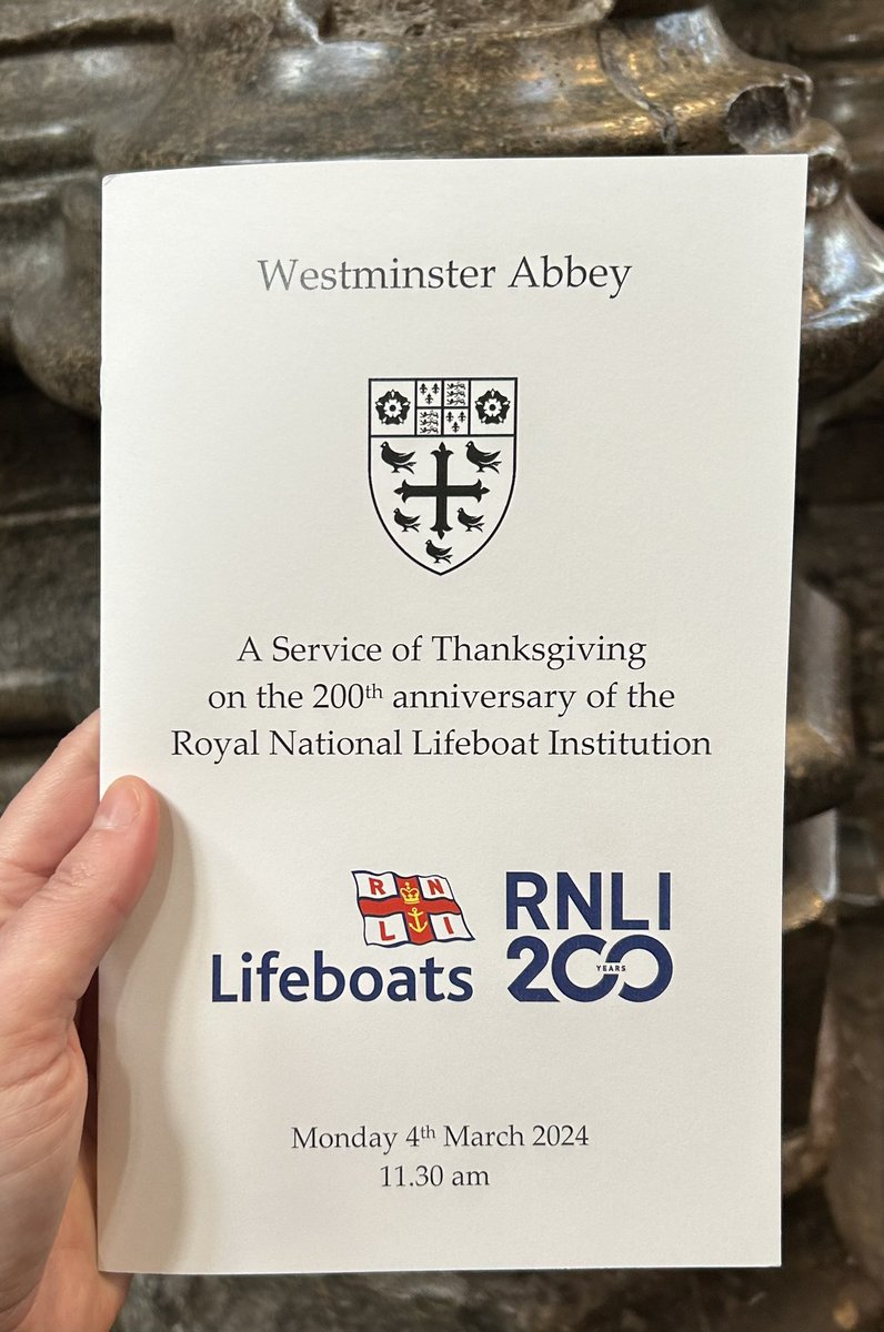 RNLIBasingstoke's tweet photo. A wonderful day of celebrations at @wabbey for @RNLI 200th anniversary, surrounded by hundreds of brave lifeboat crews and lifeguards, and reminded of the pledge by Sir William Hillary on 1824 to save lives at sea #onecrew https://t.co/GkUUvpJgVi