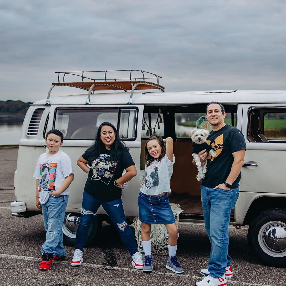 Grace Derocha RD CDCES MBA (@gracedietitian) on Twitter photo Hi I’m Grace Derocha, registered dietitian nutritionist joining from metro Detroit Michigan. I’m a wife, mommy to 2 kids and our Morkie Bruno! Happy to celebrate #NationalNutritionMonth with all of you #NNMchat 🥰🍷🎉🙌🏽🤦🏻♀️🫐🥑🧀 Hi I’m Grace Derocha, registered dietitian nutritionist joining from metro Detroit Michigan. I’m a wife, mommy to 2 kids and our Morkie Bruno! Happy to celebrate #NationalNutritionMonth with all of you #NNMchat 🥰🍷🎉🙌🏽🤦🏻♀️🫐🥑🧀