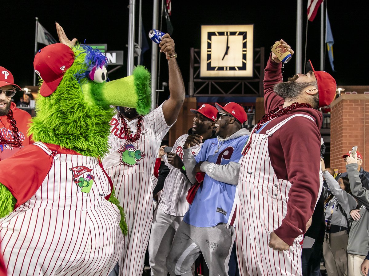 Phillies's tweet photo. Cheers to one heck of a career. 💚

Thank you for everything you've done for Philly, @JasonKelce. Best of luck in retirement! https://t.co/1hRhefvz1d