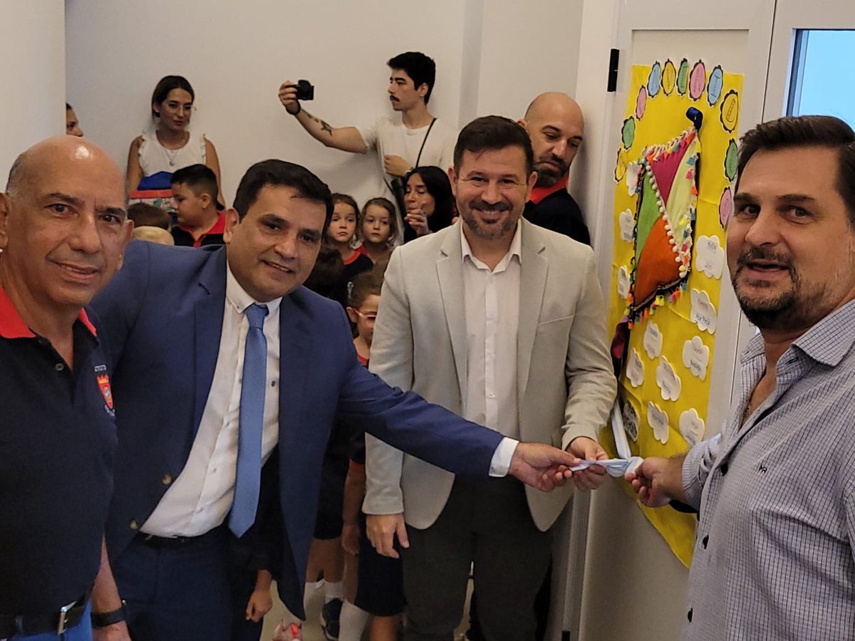 misioneseduca's tweet photo. 📚Participamos del inicio del ciclo lectivo 2024 con los niños del club capri.

@LicRamiroAranda 
@LuisBogado2020 

#EducaciónMisiones 🖍️ https://t.co/b8fdl5UUAo