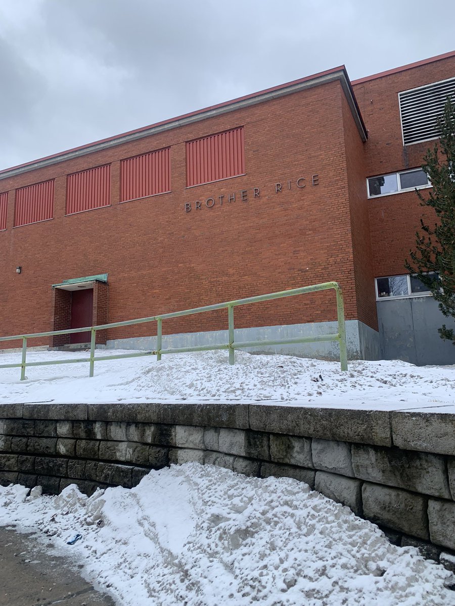 TheYetiman4's tweet image. Happy to present at a former school!  Presented to the staff of Brother Rice this morning during their PD day! Sharing my life experiences and providing tools and ways to support themselves, each other and the students they educate!#mentalhealth #vulnerabilityisstrength