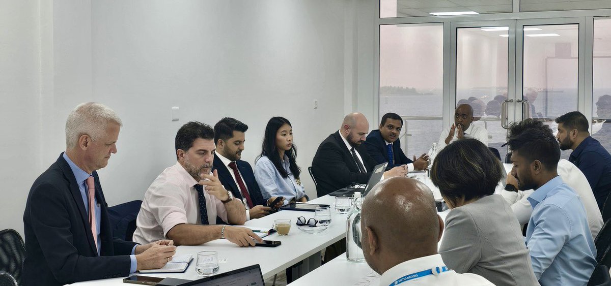 @enrico_gaveglia @PradeepUNDP @riadmeddeb @PwC @PwC_Singapore @Thoriqibrahim @ClimateEnvoyMV @UNDPasiapac @UNCDF @UNDPClimate @MoEnvmv @governmentmv @UNDP @ahmedshifaz Important strategic dialogue btw/ @WBMaldives and @UNDPMaldives with its consortium of investment partners keen on learning onongoing portfolio of #IFIs support to @governmentmv. A first in series of @unmaldives many integration offers/efforts across development partners.