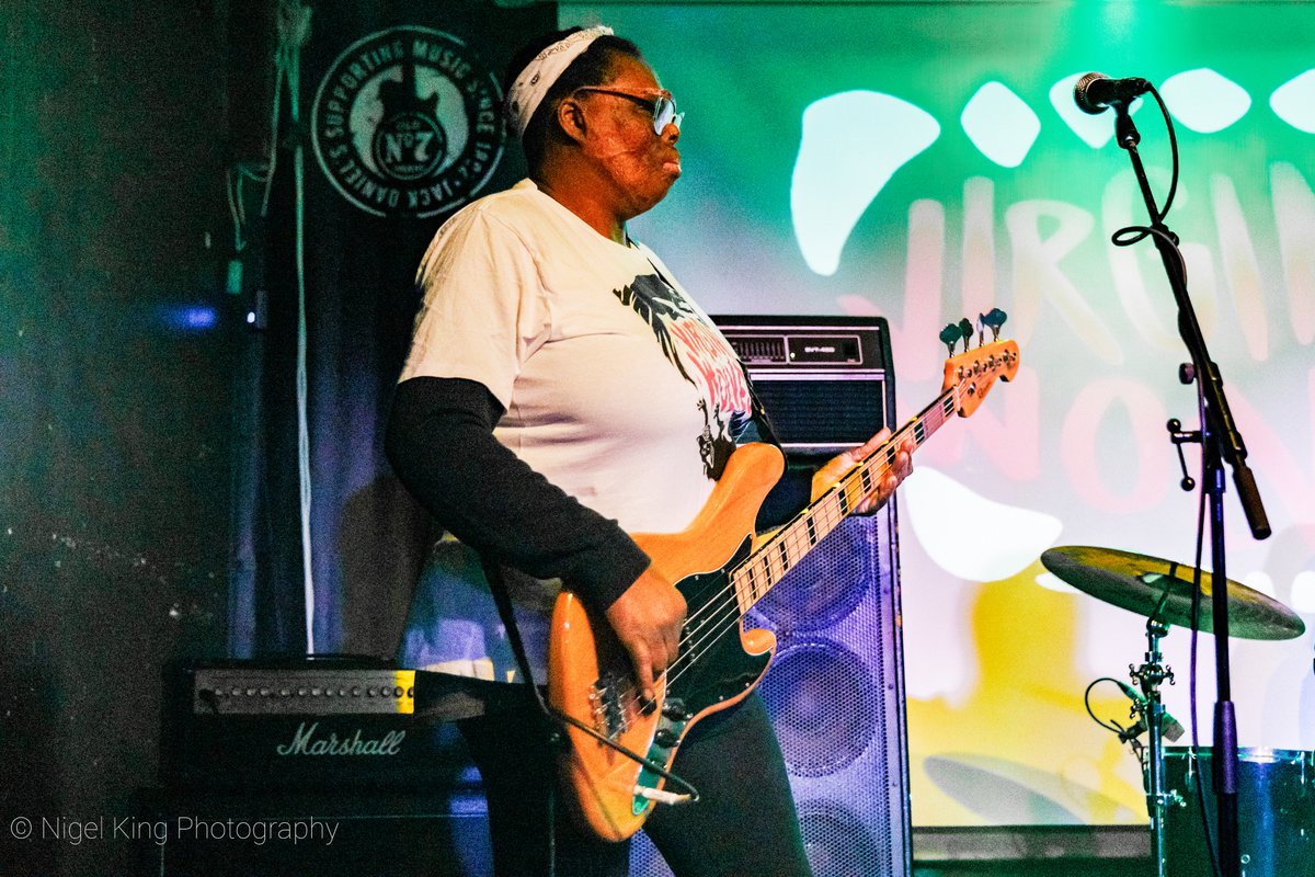 NigelKingPhotos's tweet image. .@VWolvesband at the @sweepingnation #Leicester Indiepop Alldayer 2023 at @FirebugBar on 02/03/2024

#LiveMusicPhotography #GigPhotography #musicphotography #musicphotographer #NottinghamPhotographer #Indiepop
