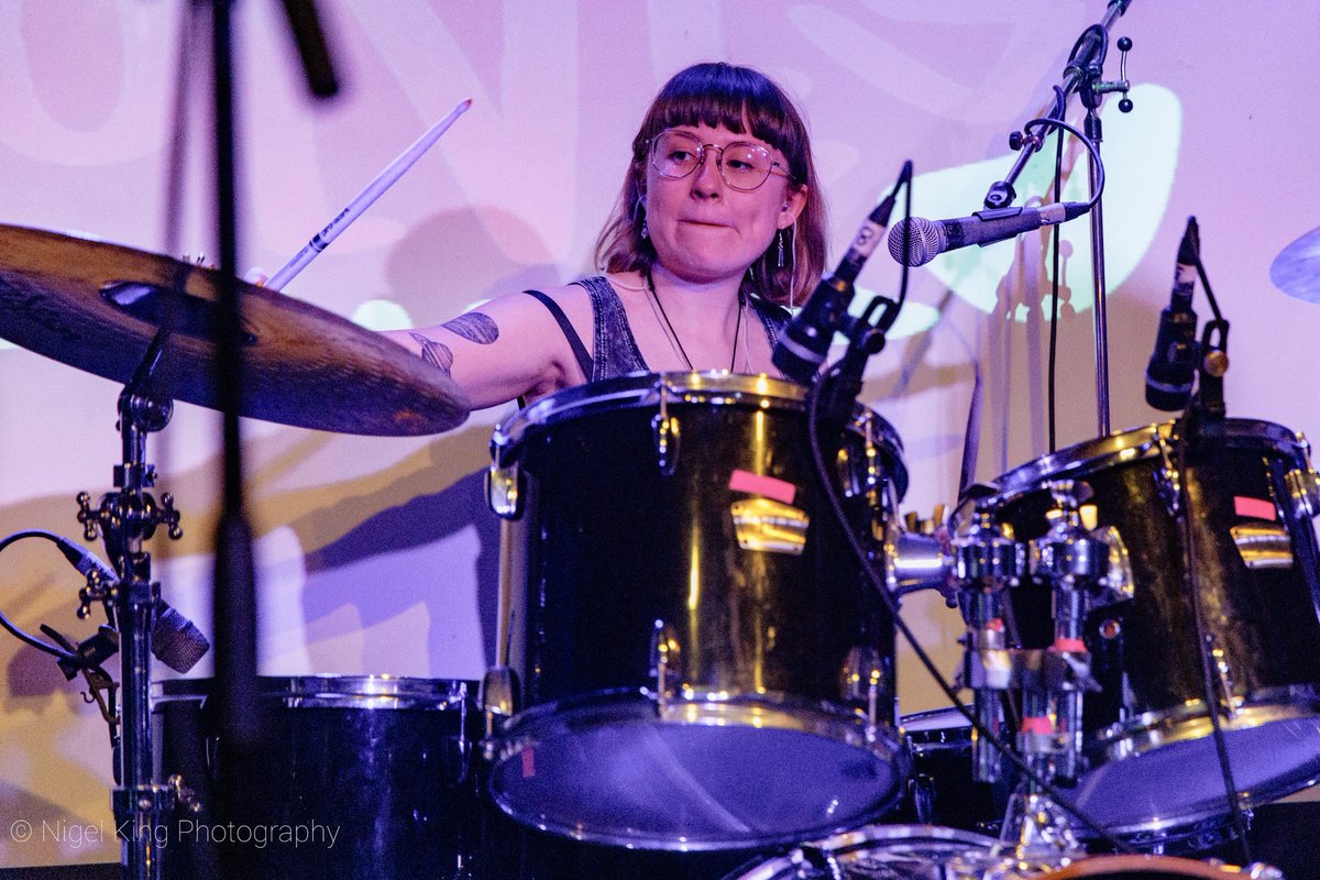 NigelKingPhotos's tweet image. .@VWolvesband at the @sweepingnation #Leicester Indiepop Alldayer 2023 at @FirebugBar on 02/03/2024

#LiveMusicPhotography #GigPhotography #musicphotography #musicphotographer #NottinghamPhotographer #Indiepop