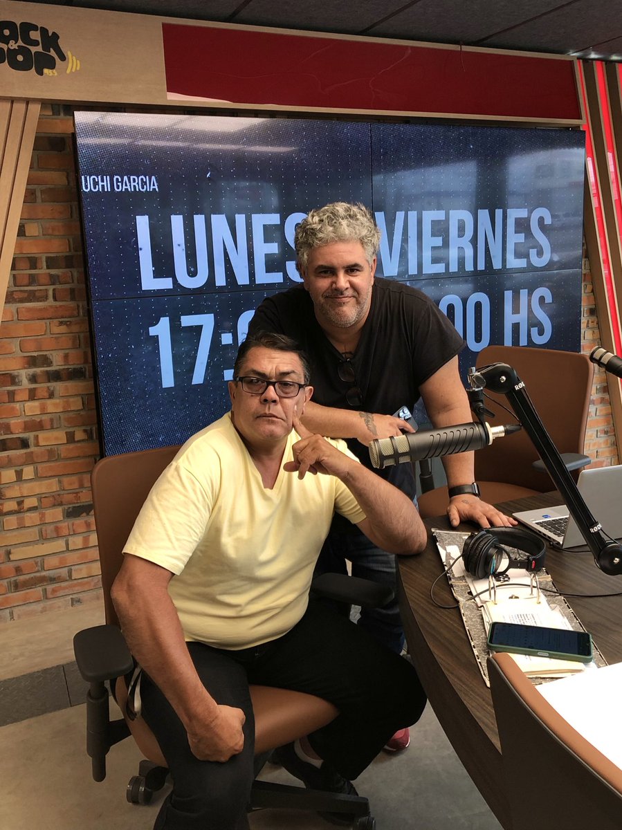 ⭐️ HAKEMBO NEWS 🎙

⚡️HAKEMBO NEWS ya desde la nueva 🏠 #RockandPop 😎 estamos en la 95.5FM 📻

<a href="/rauldaumas/">Raúl Daumas Ladouce</a> + <a href="/jorgejorgetc/">jorge torres</a> 😎 contigo hasta las 17hs en #RockandPop 🤟🏻 con <a href="/hakembonews/">HKBO 9 Años</a> ⭐️🎙

Whatsapp 0984955000 📲
rockandpop.com.py 🌍
twitch.tv/rockandpoppy 💻