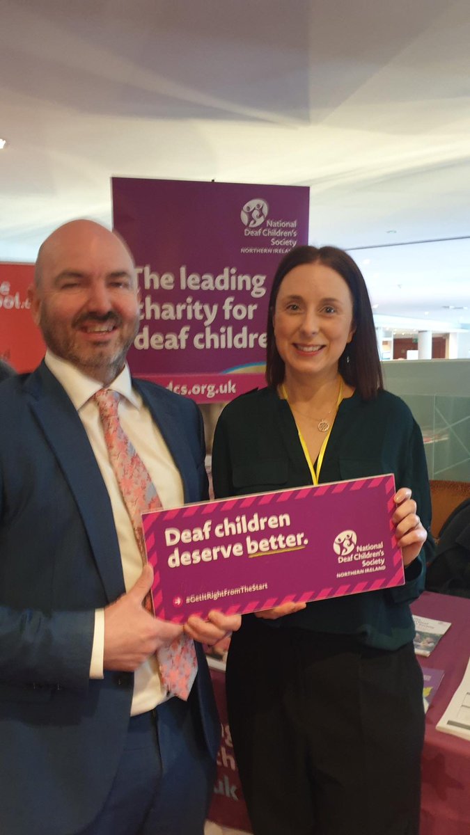 Had an excellent chat with @dhoneyford about our work alongside other charities representing deaf children. Let's ensure that forthcoming #SignLanguage legislation is robust and meets the needs of deaf children and young people who choose to sign. #RightFromTheStart #APNI24
