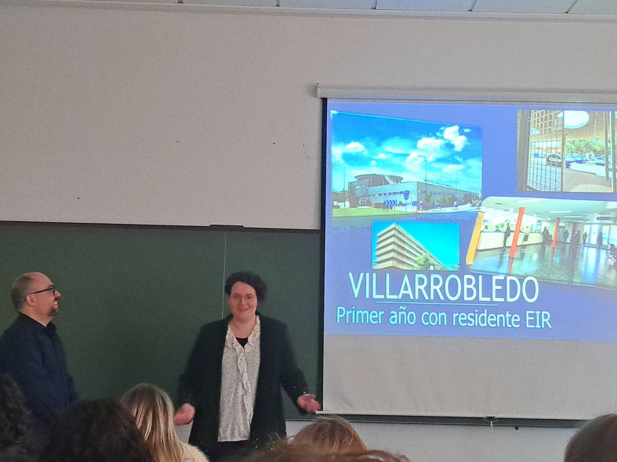 cs_hellin2's tweet photo. Gracias Maria Emilia y @udmafyc_ab_he por facilitar estos espacios de diálogo en este "I Encuentro de tutores y residentes de #EFyC" que tanto favorecen la salud de la especialidad en la provincia https://t.co/ImlD6uYHZl