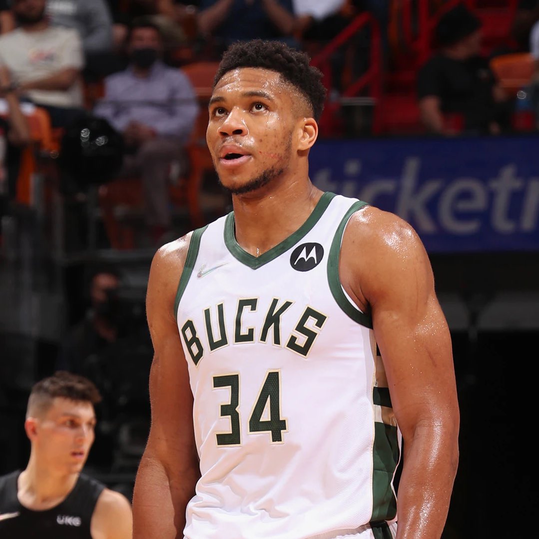 Legion Hoops tweet media