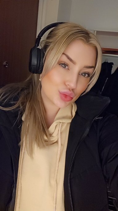 Okay but since I got my hair done I feel sooo much more confident, I looove it 🥰 https://t.co/jOrF5L<a href="/tag/wow_partner"class="tags"><span>#wow_partner</span></a><a href="/tag/cataclassic"class="tags"><span>#cataclassic</span></a>