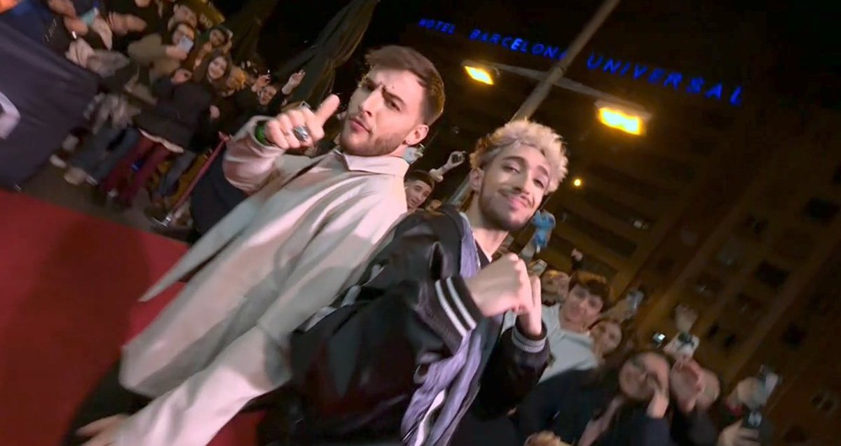 lializgee's tweet photo. QUE GUAPOS PAUL Y LUCAS

 #LaVeladaDelAñoIV https://t.co/j8S67tdy8o