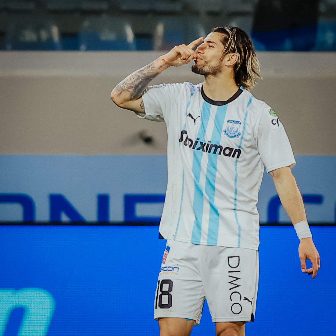 APOLLONOFFICIAL's tweet photo. 𝐍𝐞𝐭𝐭𝐞𝐝 𝐚𝐧𝐨𝐭𝐡𝐞𝐫 𝐡𝐞𝐚𝐝𝐞𝐫 ⚽🥅

#APOSAL https://t.co/znkKtKKBJw