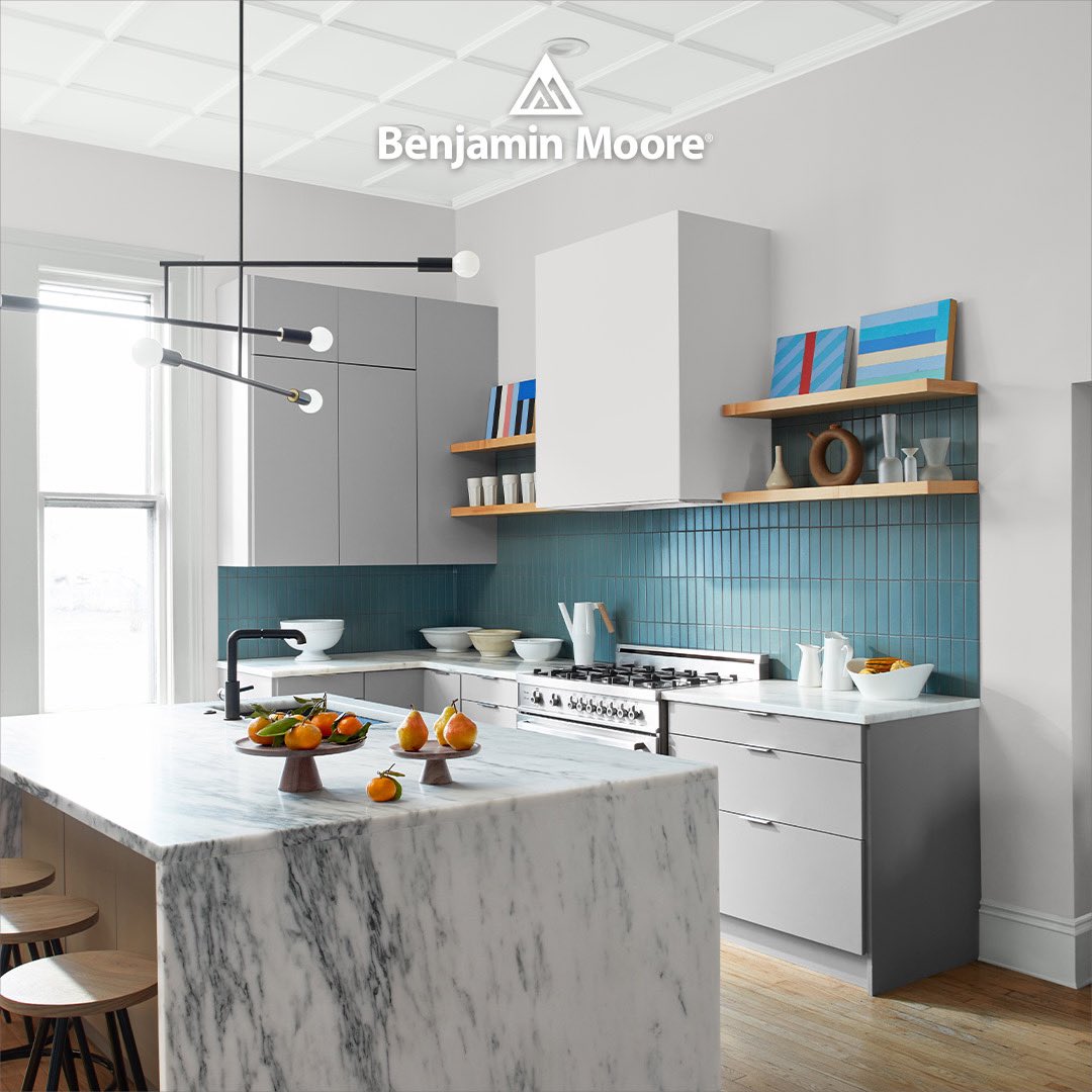 The best just got better. Benjamin Moore's Aura® Interior paint has been re-engineered to combine unbeatable performance with unrivaled colour durability. Stop by one of our 7 convenient locations to learn more and see if Aura is right for your project!
#paint #benjaminmoorepaint