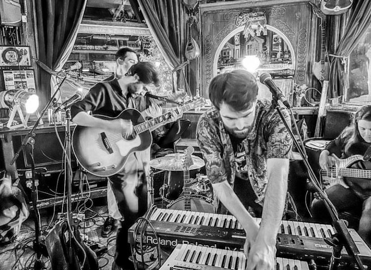 AllyVallyA's tweet photo. Some snaps of recent shows.

NEXT UP:

Thursday 7th March at @goodmixerpub with  The Mooches + @thepaisleydaze 

Entry is FREE - Grab a ticket at the link in bio.

See you there. https://t.co/ZEmOEIi7bk