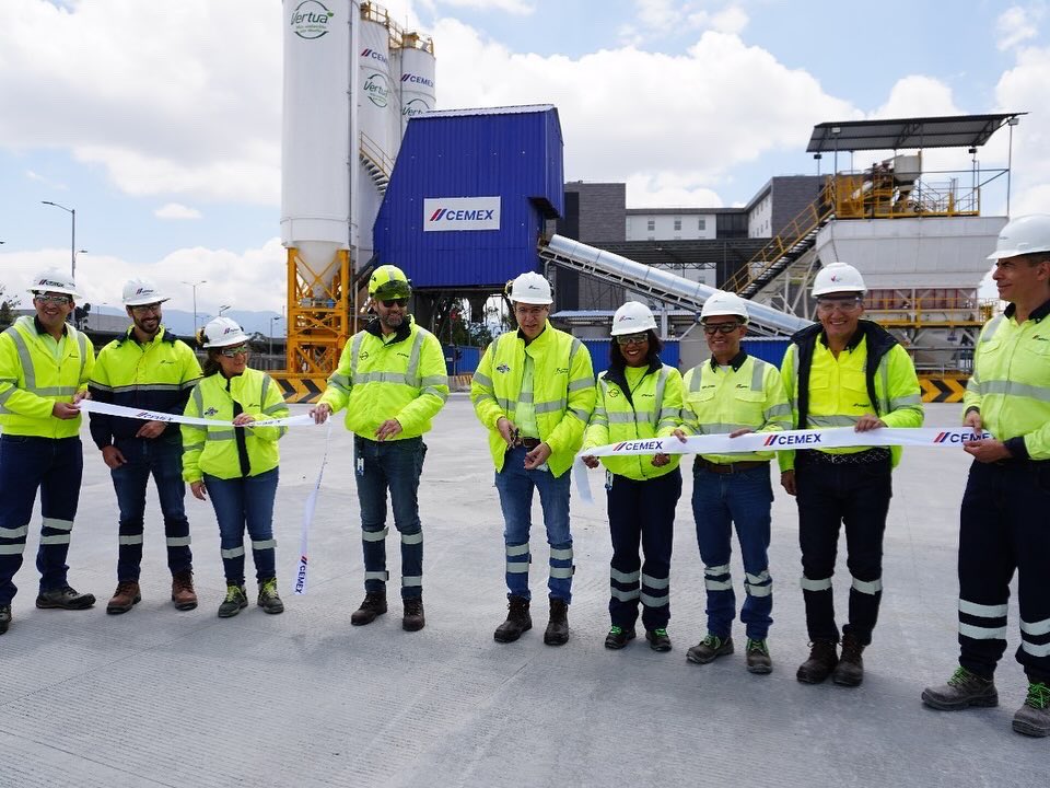 Cemex Colombia tweet media