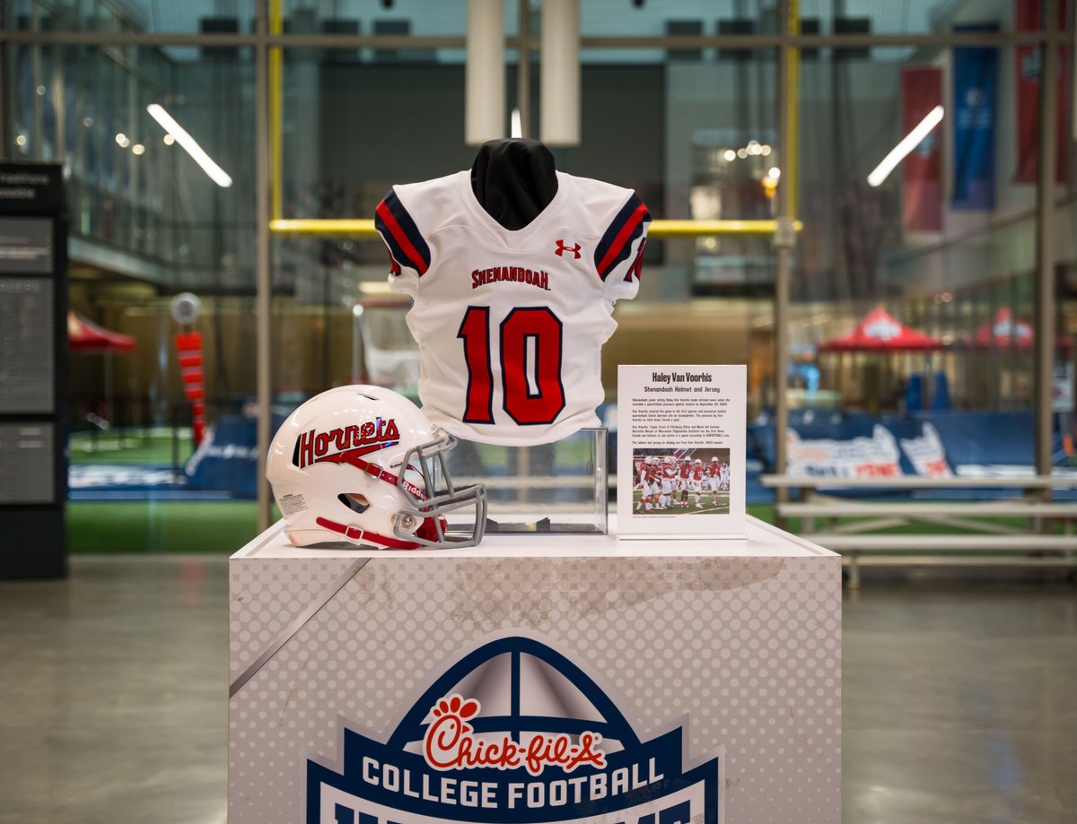 cfbhall tweet picture