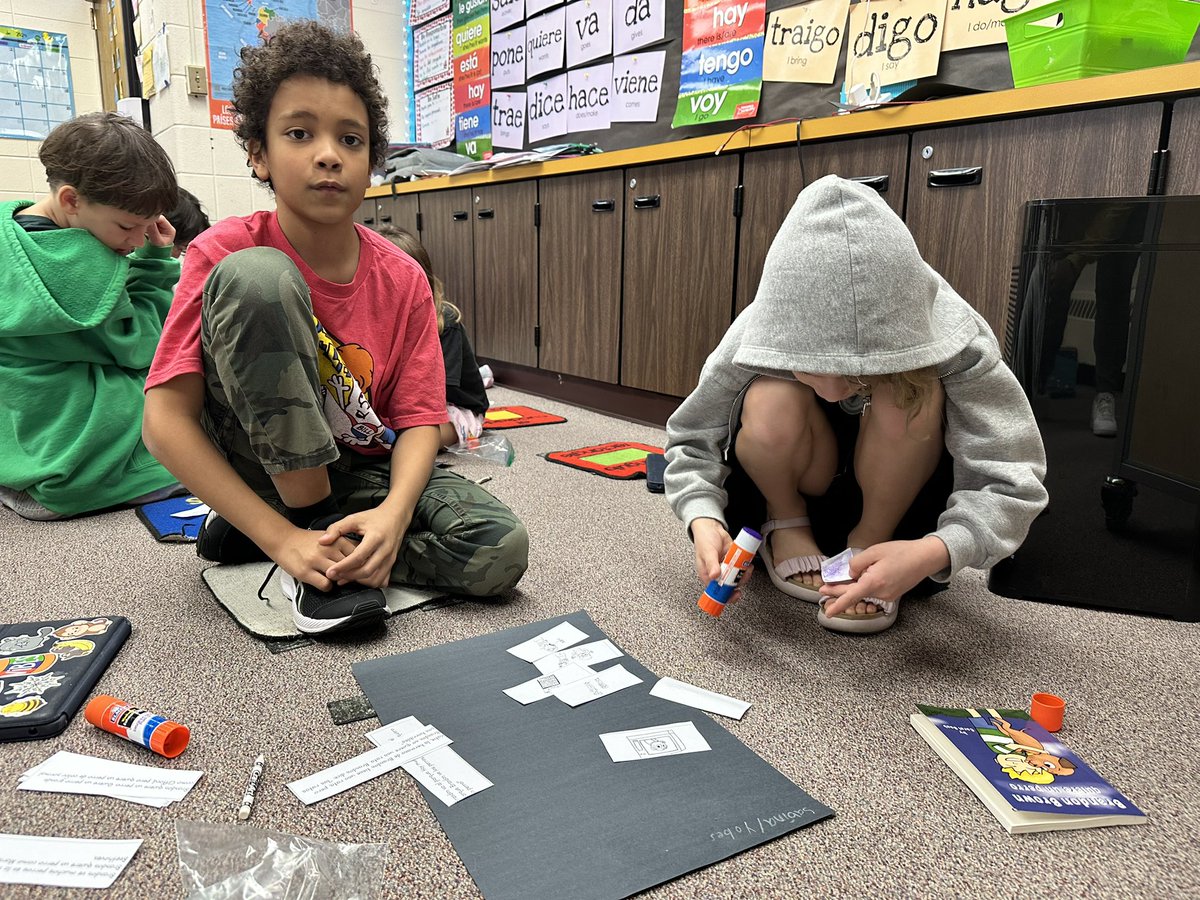 Maestra Zaragoza tweet media