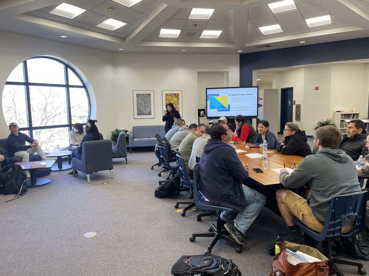 meandermath's tweet image. Teacher lead sessions for our professional learning day today!  We have experts in our buildings, let them share! Our Wildcat family is the best! 💛💙