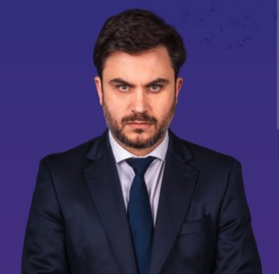 Si estás de acuerdo con que <a href="/RAMIROMARRA/">Ramiro Marra</a> es un S-O-R-E-T-E que festejo el cierre de Télam que deja 700 familias en la calle dale RT, VIRALICEMOS A ESTE MIERDA