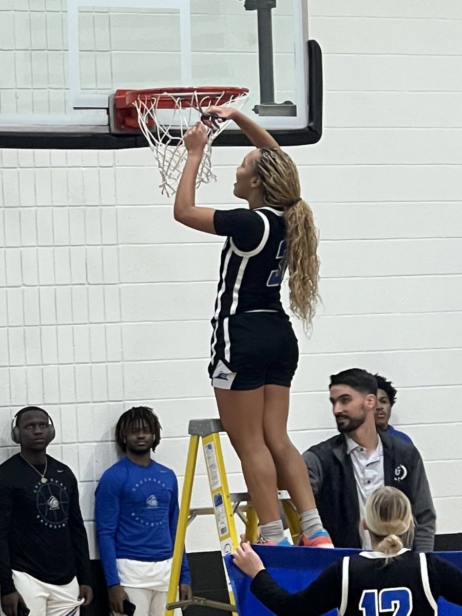 GLCCWBasketball's tweet photo. Cutting down the nets never felt so sweet! 🏀🎉 What an unforgettable moment for our team as we celebrate our championship victory! 🏆✨ Help our team travel to Minneapolis for the National Championship tournament: https://t.co/hhPAzB9XNw #NetCutting https://t.co/S74ePBQhX3