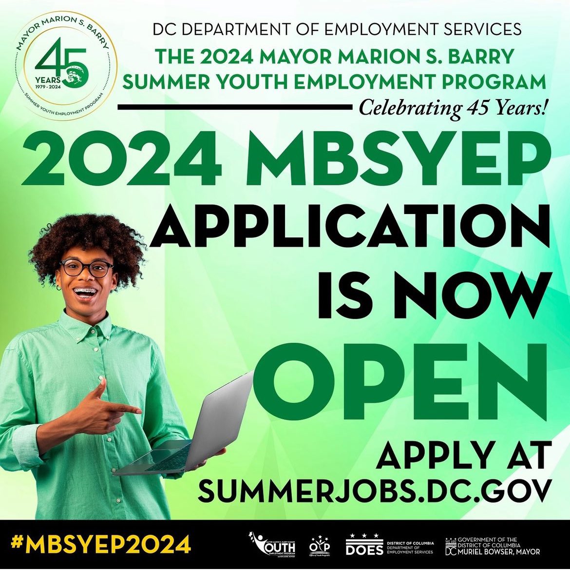 ⏰ In partnership with @DOES_DC and on behalf of @MayorBowser , Director Dillon and @ServeDC are still accepting applications from DC youth and residents seeking a summer job in emergency management. Apply by Wed. March 6 at 11:59 P.M. ! #Dcvalues #dcsummeryouth