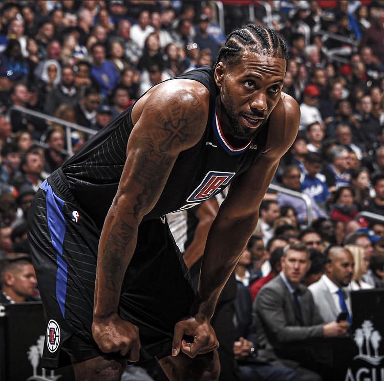blockedbywhi's tweet image. Kawhi Leonardβs forgotten 2021 playoff run.
A Thread:
