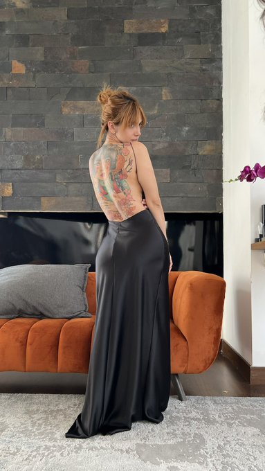 Which version of me do you prefer 🫣? https://t.co/GE1Ftbe3vv<a href="/tag/girls"class="tags"><span>#girls</span></a><a href="/tag/hot"class="tags"><span>#hot</span></a>