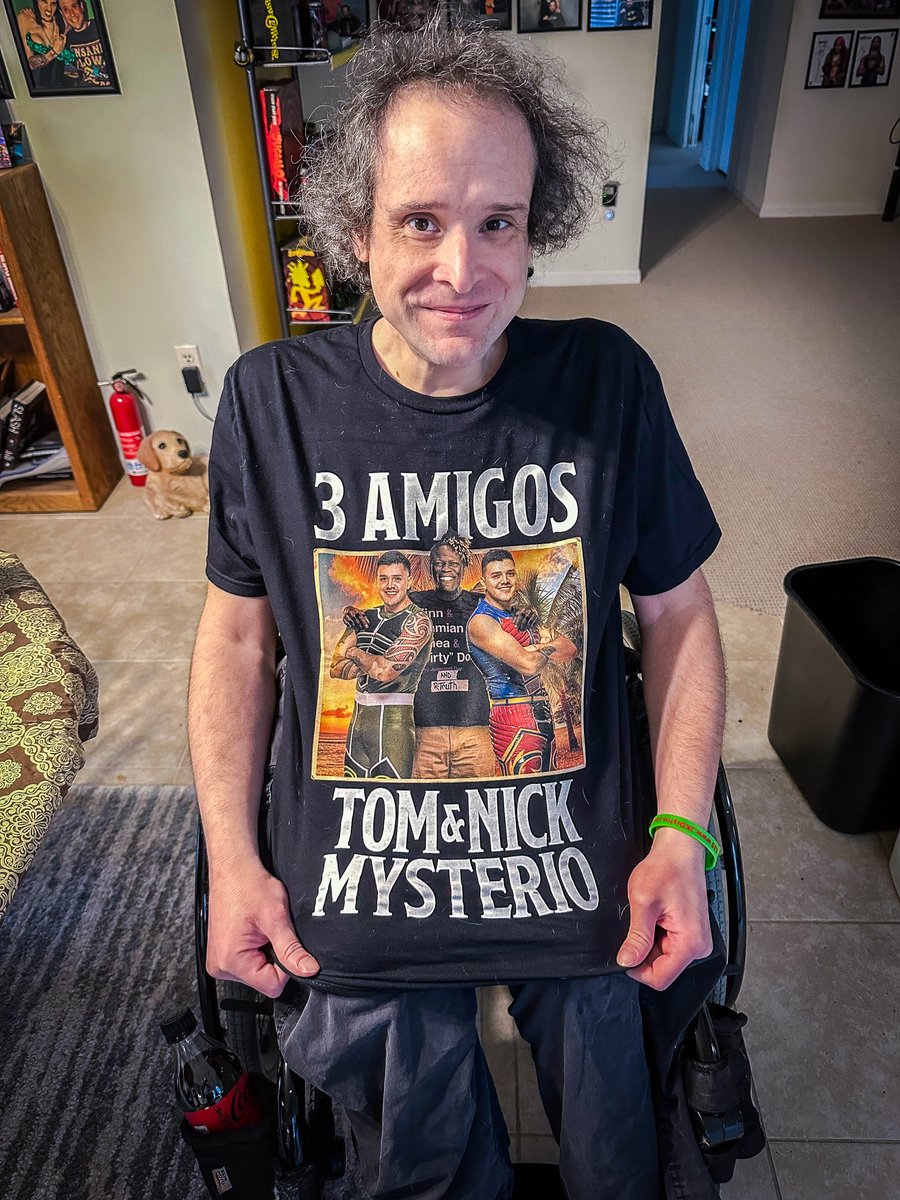 anybodywheela's tweet photo. Check out my new shirt! @RonKillings @DomMysterio35 https://t.co/CTyVJuhIuE