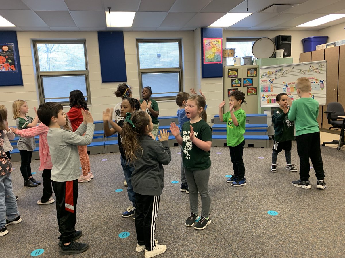 First grade fun with an African American clapping song. 🎶 #NfSquirepride