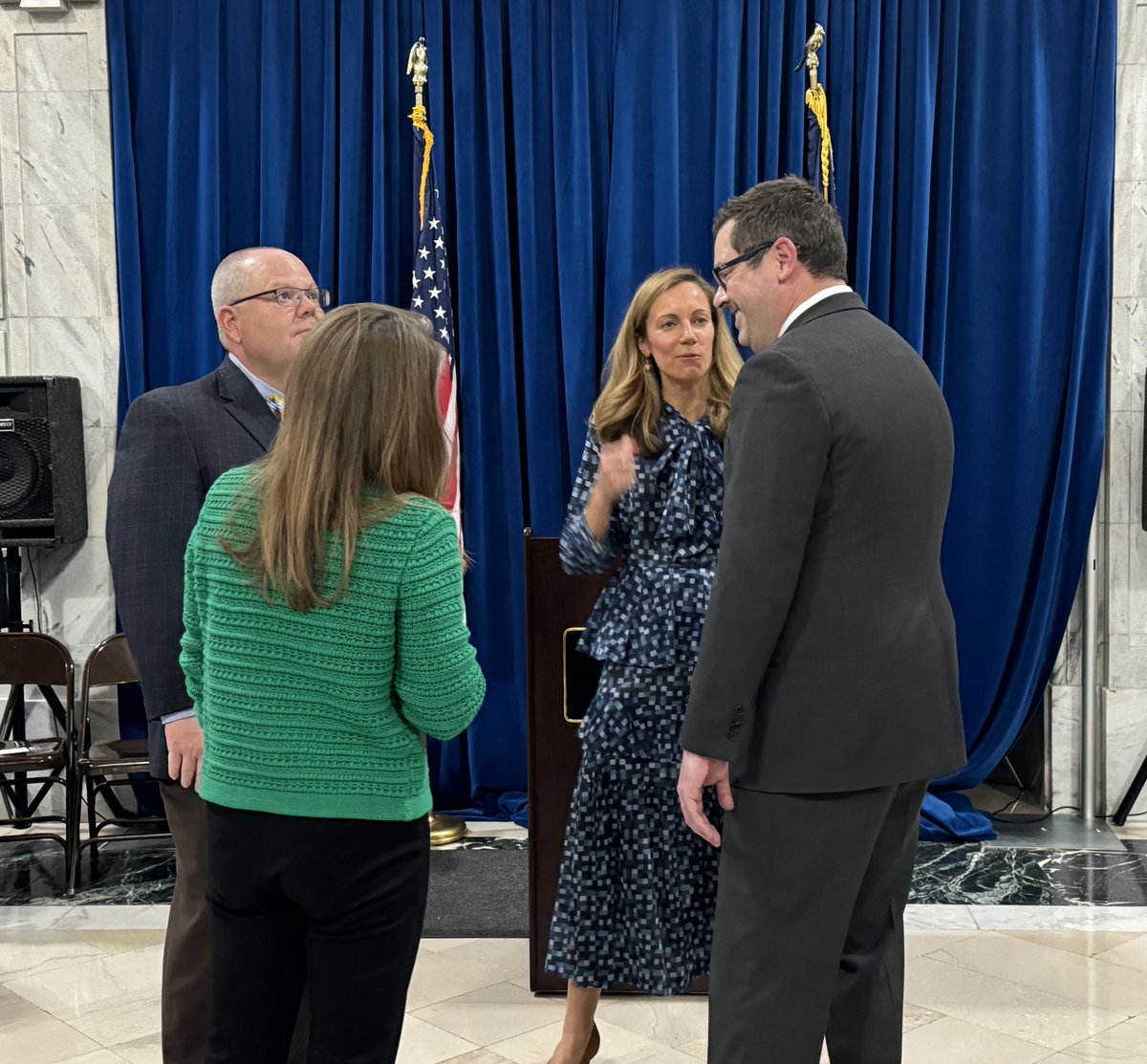 KYHouseGOP's tweet image. Majority Floor Leader @kyrudy receives an award from Children’s Advocacy Centers of Kentucky.