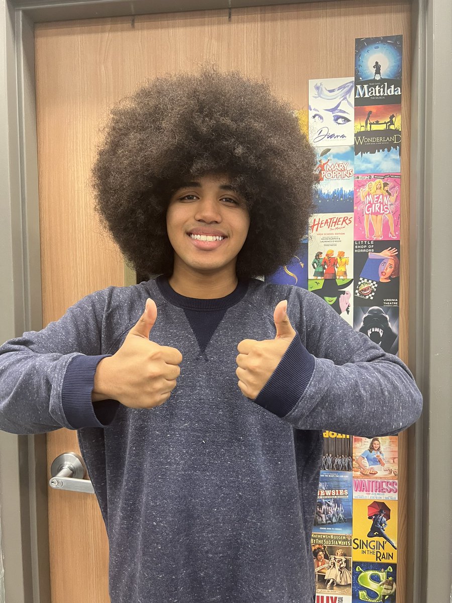 Congrats to our Cameron Balbalosa for hiding admission into Tennessee Governors School for the Arts for Vocal Performance! We are so proud of you, Cameron!