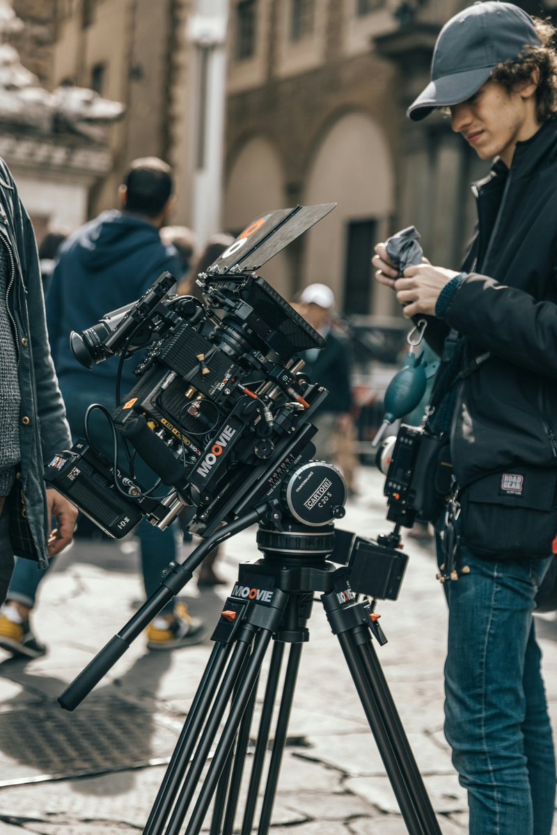patchwaystudios's tweet image. Did you miss this? Bristol City Council’s Film Services have successfully secured almost £300,000 to deliver a new skills programme that will support new entrants looking to break into behind-the-camera roles on scripted film and high-end TV production 👏

filmbristol.co.uk/300k-secured-t…