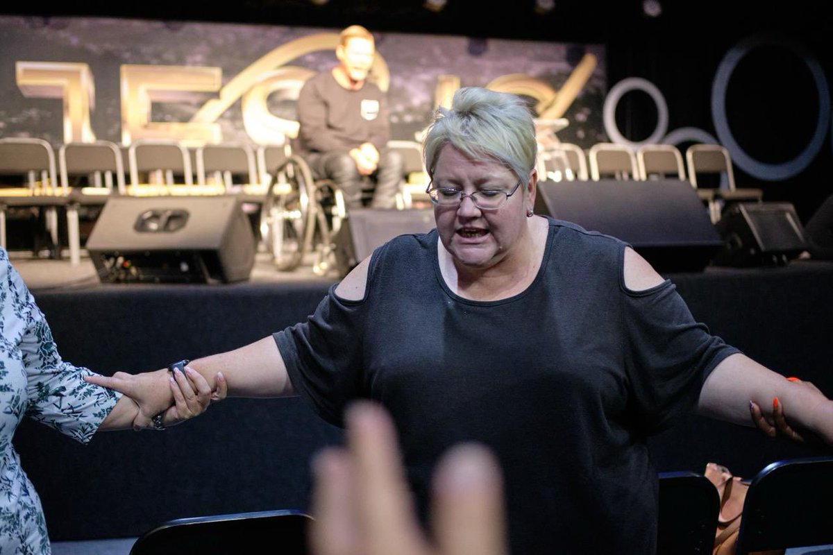 CRCMbombela's tweet photo. This evening, we had our Leaders Meeting with Pastor Hennie Van Der Merwe. ✨

💪We discussed our strategies in our structures and prayed together, aligning our vision for the #2024YearOfOverflow.🌊

#CRCMbombela #Leadership #Responsibility https://t.co/6D2JWMxjUy