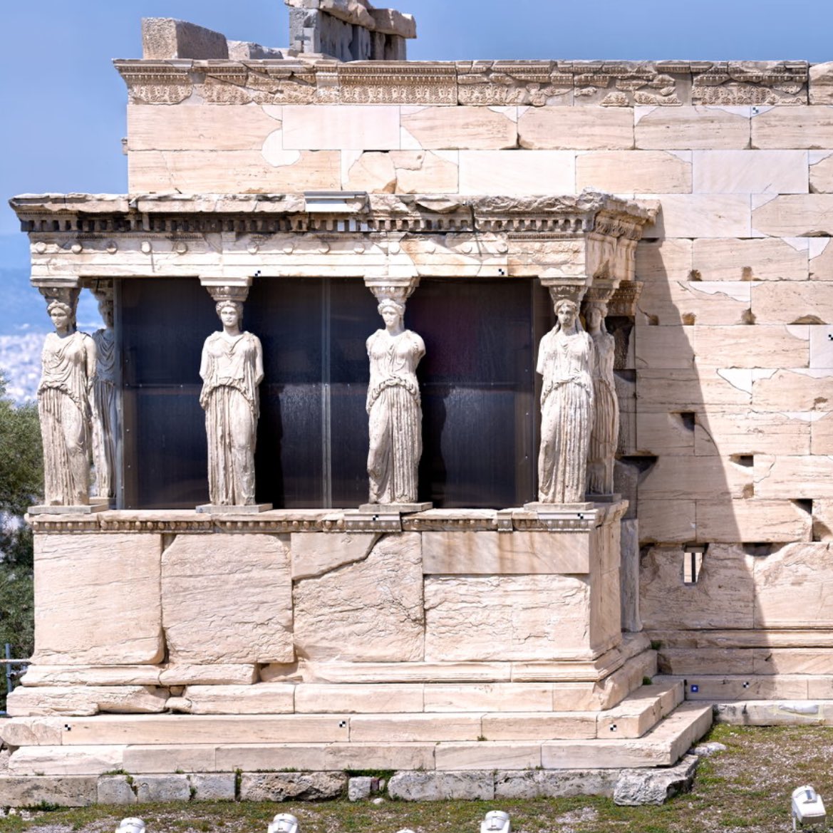 CdeHerodoto's tweet image. 🕹️Recopilación de visitas virtuales gratuitas a la Antigüedad Clásica para tus clases de Geografía e Historia.

📲 bit.ly/visitasvirtual…

Muévete por la Acrópolis de Atenas o el Foro de Roma. Una manera más interactiva y visual, además de inmersiva, para visitar Grecia y Roma.