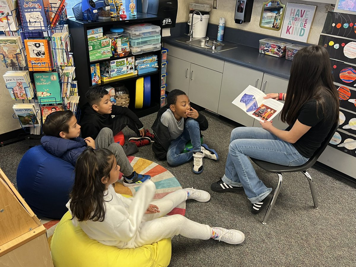 Triple Crown Colts (@triplecrownel) on Twitter photo Thank you <a href="/Lakesidevvusd/">Lakeside Lions</a> DLI scholars for stopping by to read to our colts! What a great way to kick off Read Across America week! #ReadAcrossAmerica2024 #BeEpicColts #TCEpicAdventure <a href="/ValVerdeUSD/">Val Verde USD</a> Thank you <a href="/Lakesidevvusd/">Lakeside Lions</a> DLI scholars for stopping by to read to our colts! What a great way to kick off Read Across America week! #ReadAcrossAmerica2024 #BeEpicColts #TCEpicAdventure <a href="/ValVerdeUSD/">Val Verde USD</a>