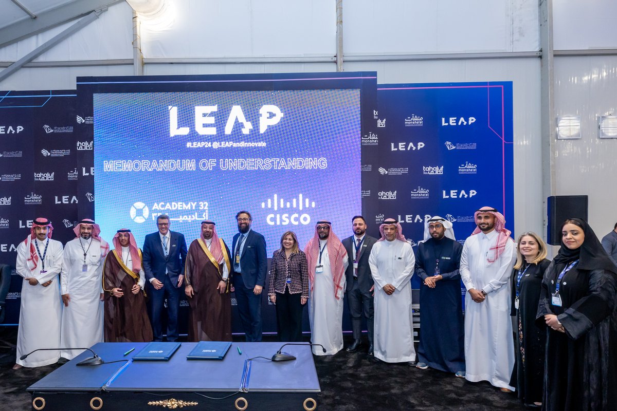 Cisco and <a href="/Academy32SA/">Academy32</a> have signed a collaboration agreement to explore building talent development programs in #SaudiArabia.
The initiative comes as part of Cisco's Country Digital Acceleration (CDA) program in the country.

#LEAP24 #CiscoSaudi #Academy32 #KACST #CiscoCDA #CCIE