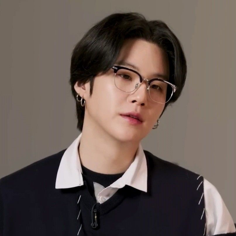 hourIysuga's tweet photo. https://t.co/ZPfsYPpOoG
