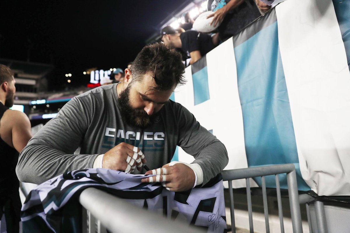 Erin Grugan tweet media