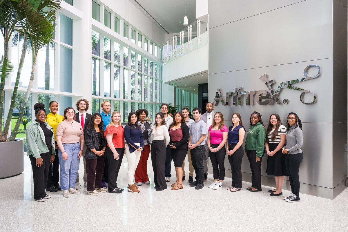 We were proud to welcome students from @USouthFlorida majoring in Engineering, Biomedical Sciences, Business, Marketing and Finance to our campus in Naples, FL for a chance to connect with members of the #Arthrex Engineering, Product Management, Marketing, Research, Finance,…