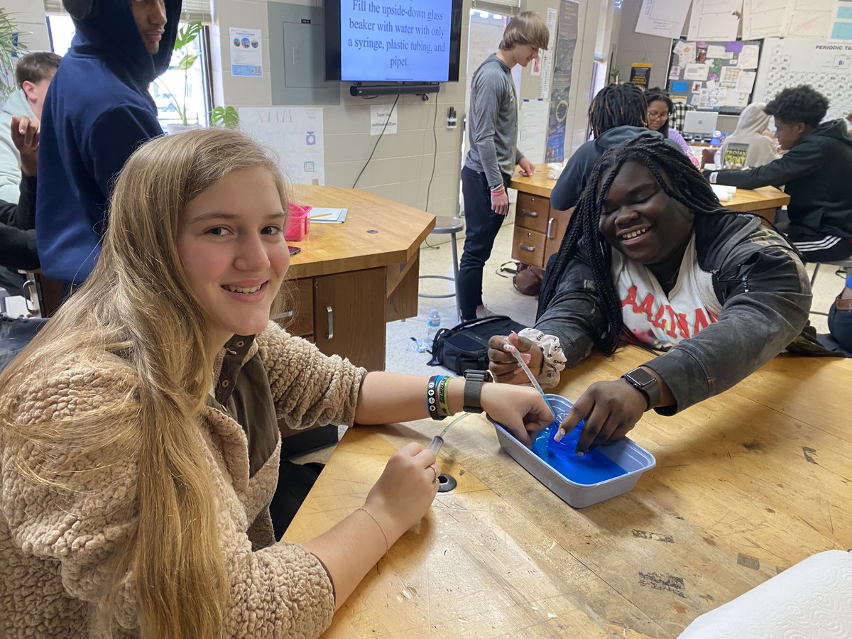 Starkville High School 🐝 tweet media