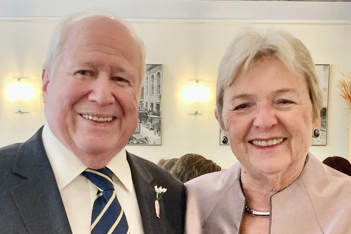 NSCAD University is proud to formally announce the Price Awards for Excellence in Teaching. The award recognizes full-time and part-time NSCAD faculty members, who exemplify great dedication and commitment to teaching and education. 🏆👨‍🏫

Read more here: ow.ly/OKQv50QL06O